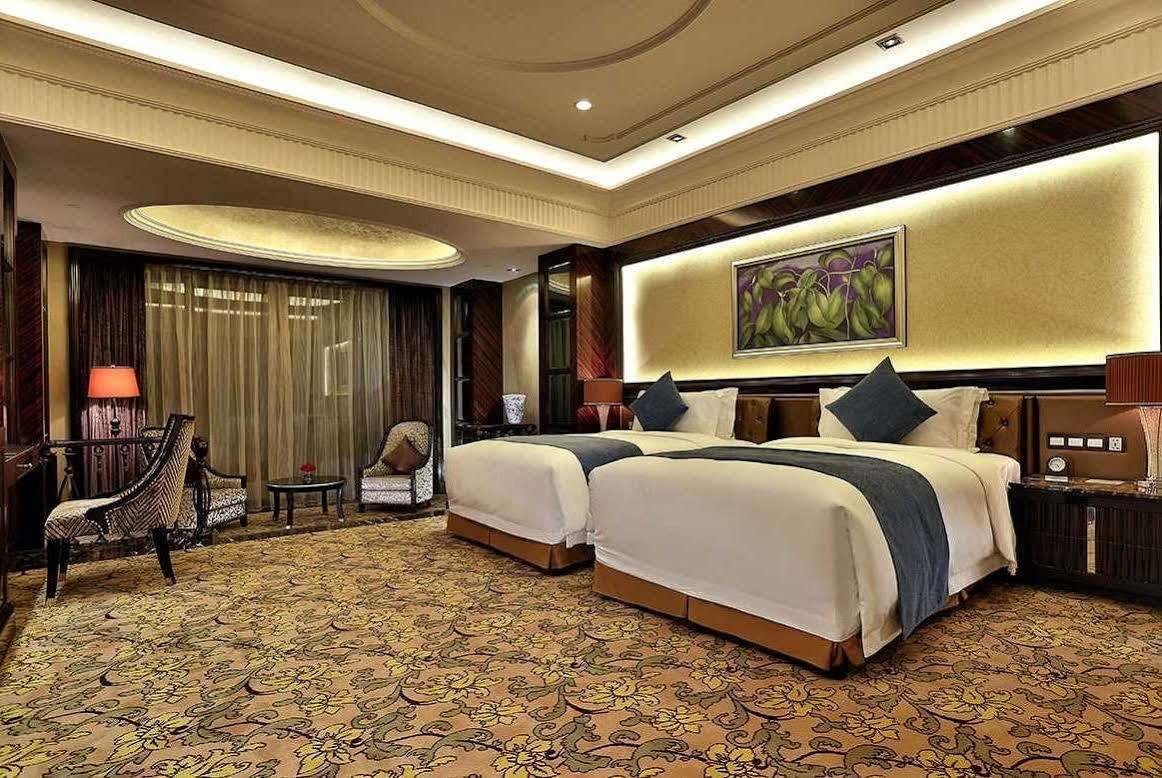 Howard Johnson Agile Plaza Chengdu Bagian luar foto